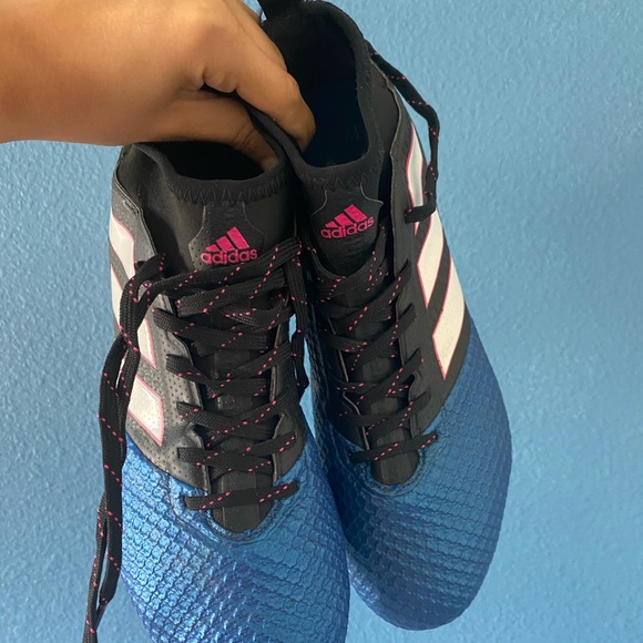 Adidas cleats unisex - Picture 3 of 4